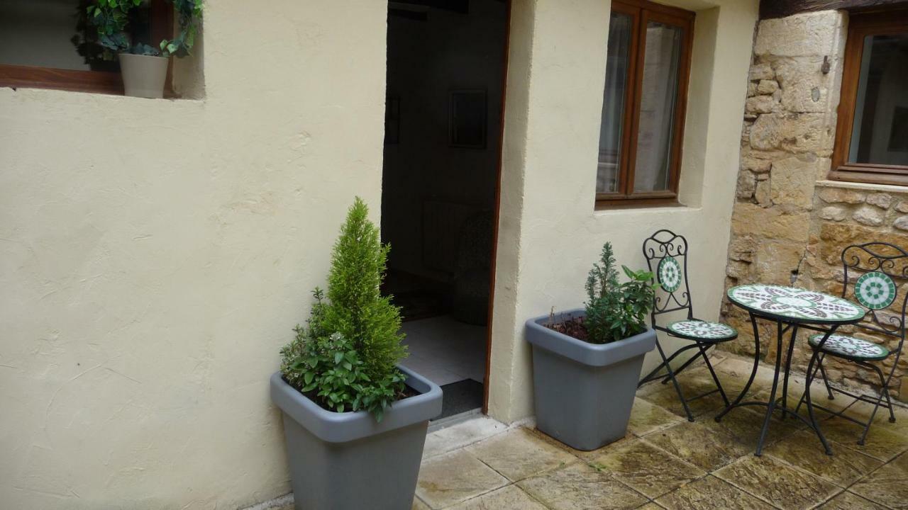 Appartement Aux Armoiries De Sarlat Экстерьер фото